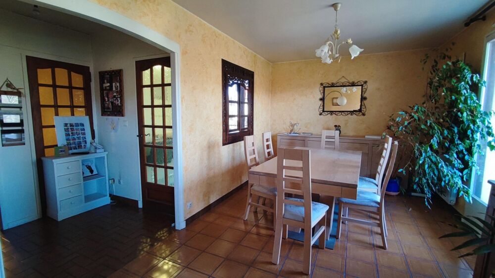 Vente Maison Au Cendre, maison 4 chambres avec bureau et garage Le cendre