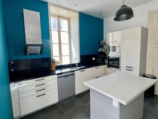  Maison  vendre 9 pices 357 m
