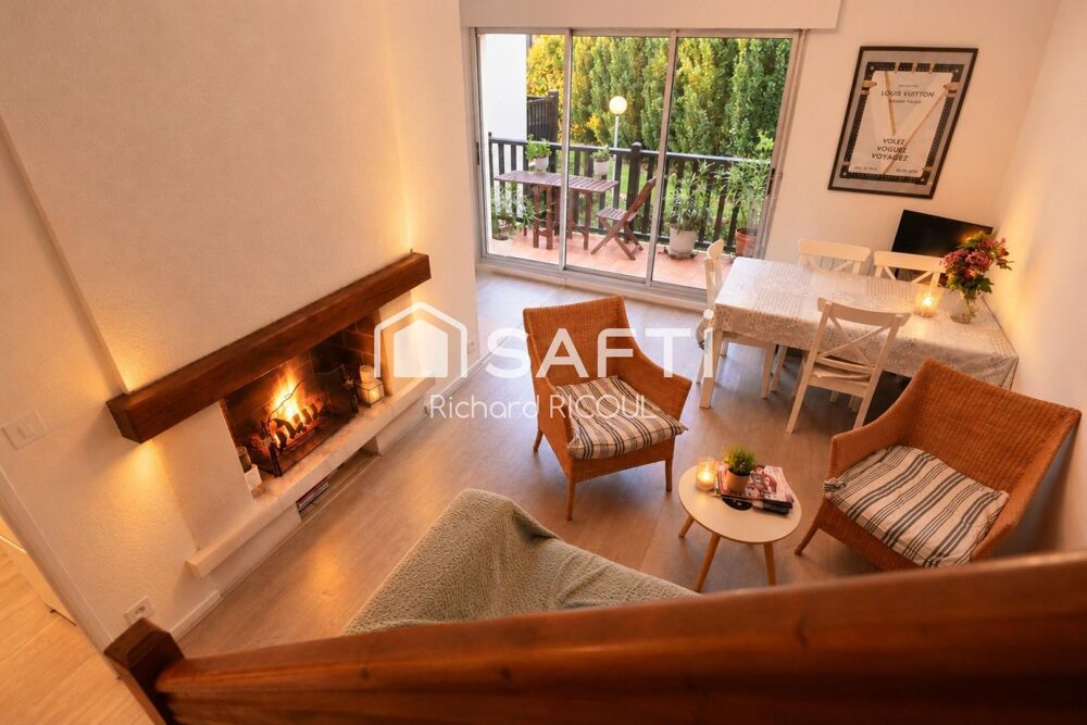 Vente Appartement Dans l'éventail. Duplex 53m² - Cheminée - Plage 9' à pied - 2 ch, 2 sdb. Cabourg