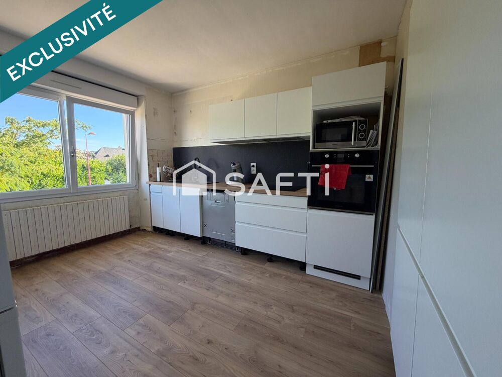 Vente Maison MAISON TRADITIONNELLE SUR SOUS SOL D'ENVIRON  86 M2 SUR TERRAIN DE 1427 M2 CONSTRUCTIBLE PROCHE CENTRE BOURG Guenin