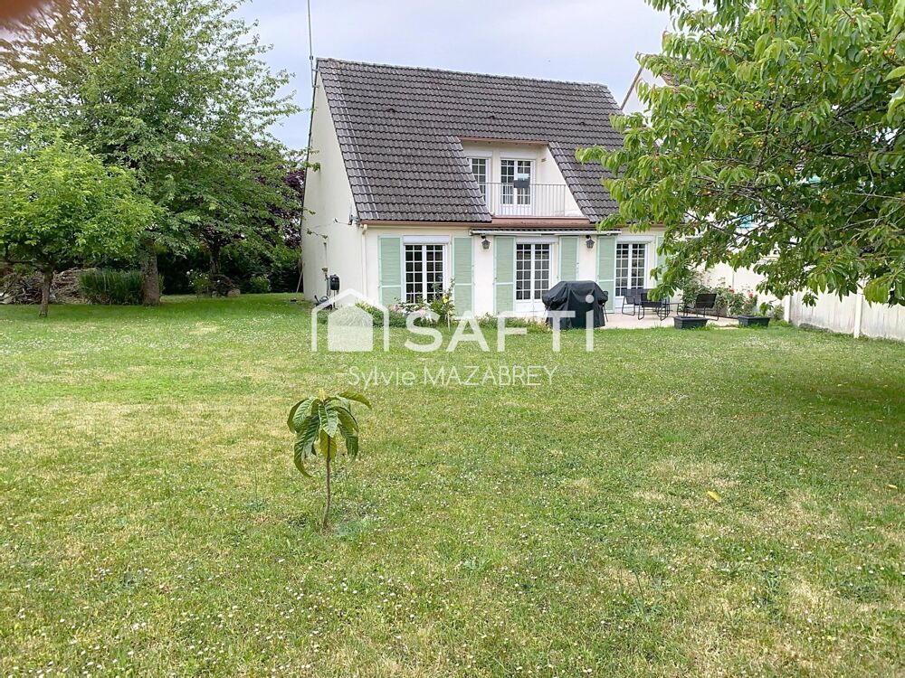 Maison rénovée avec goût dans un environnement paisible et verdoyant