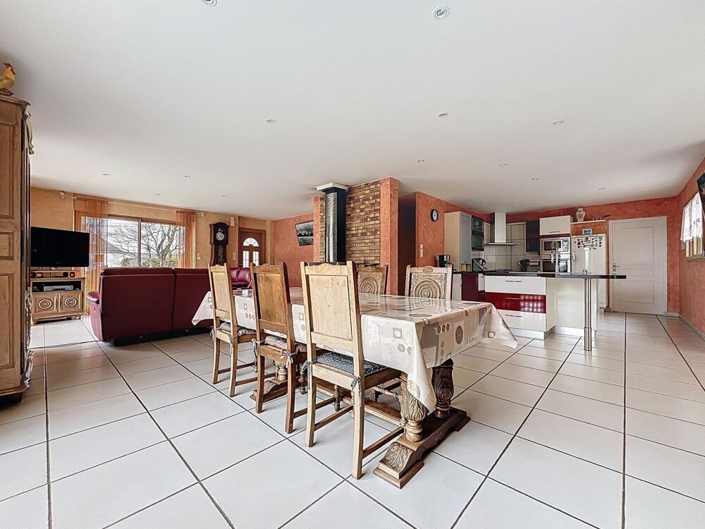 Vente Maison Propriété spacieuse avec grand hangar proche Vannes ouest Grand-champ