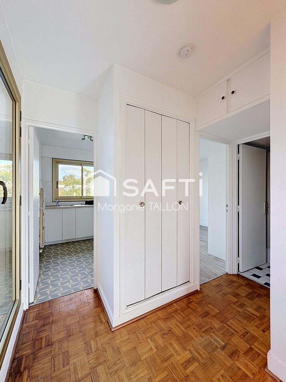 Vente Appartement Deux pièces au dernier étage avec terrasse et box Maisons-alfort