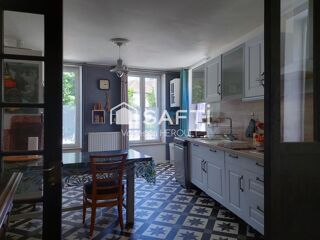  Maison � vendre 8 pi�ces 220 m�
