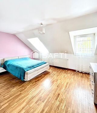  Maison  vendre 7 pices 218 m