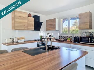  Maison à vendre 9 pièces 203 m²