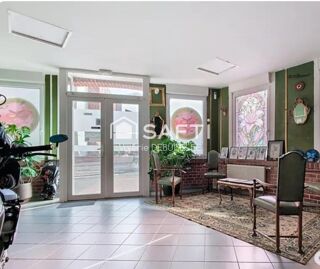  Immeuble � vendre 143 m�