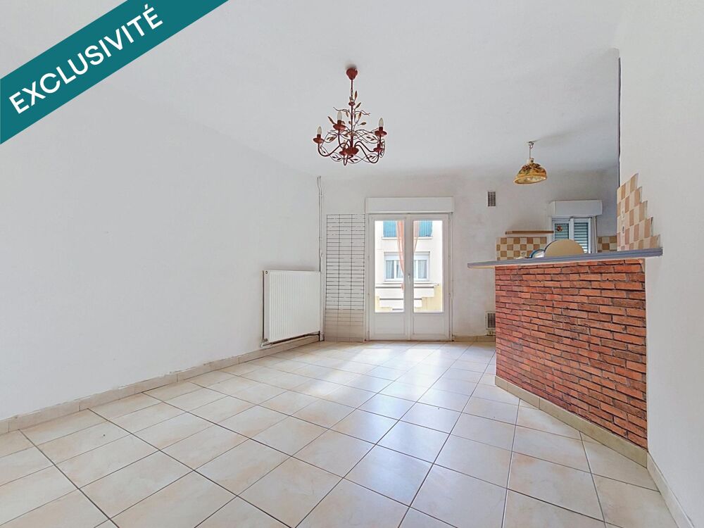 Une charmante maison de village T4 avec garage, idéalement située au coeur dHérépian.