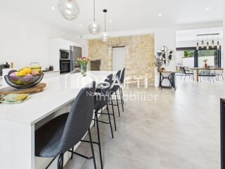  Maison  vendre 6 pices 205 m