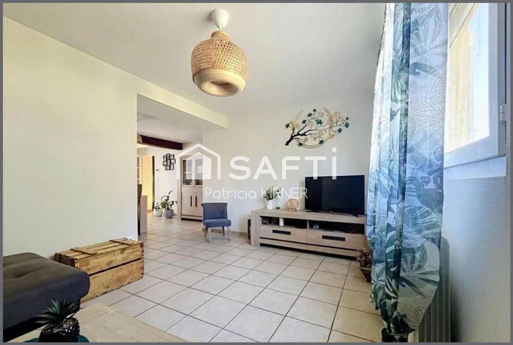 Vente Maison Maison de ville T5 avec garage, jardin et puits. Lisle-sur-tarn
