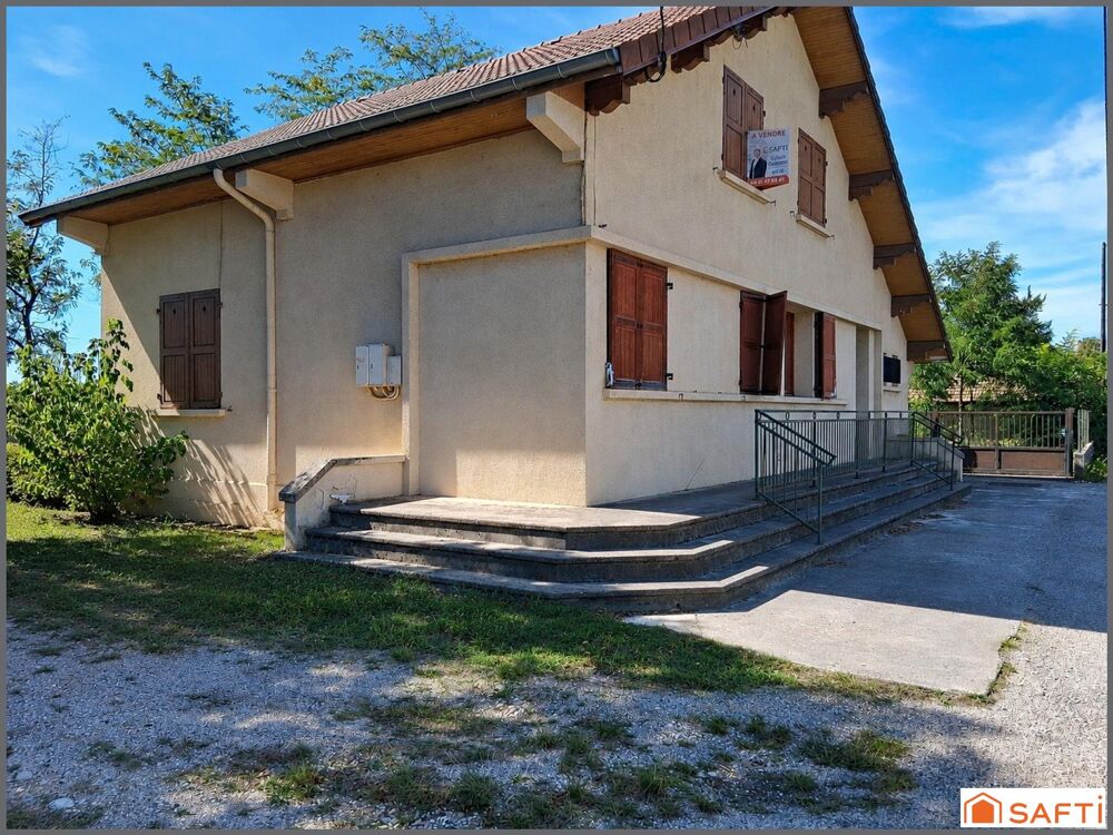 Maison à rénover + T2 loué  Arandon-Passins