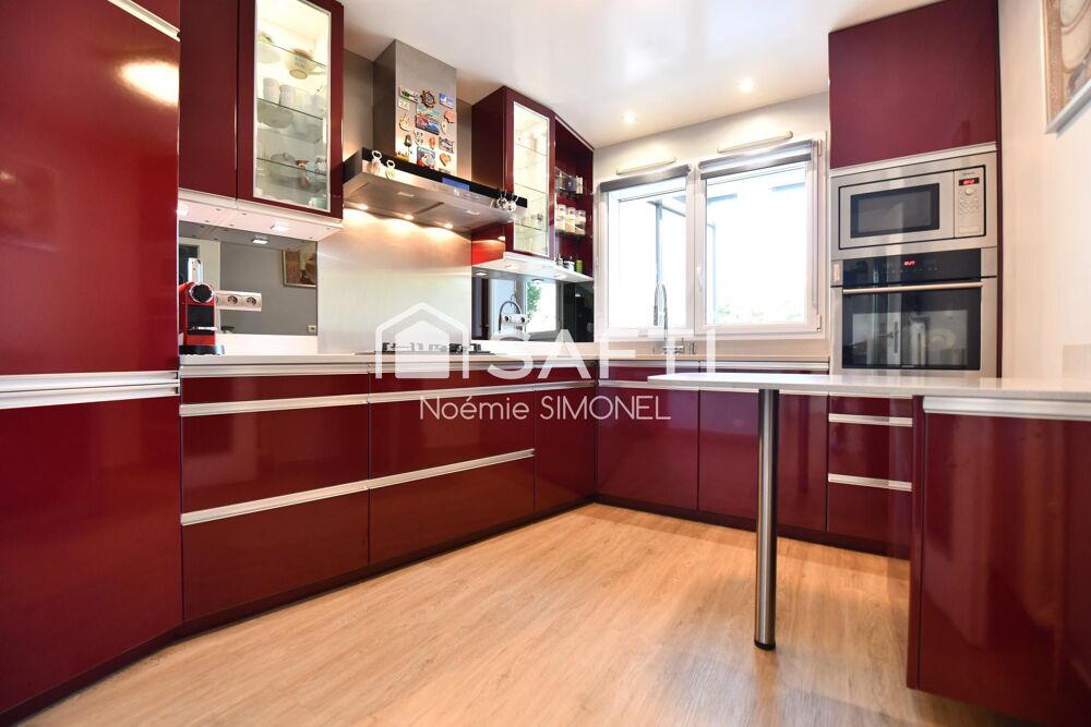Vente Maison Maison familiale plus de 184 m² avec sous-sol total aménagé, système de chauffage énergie renouvelable présentant de belles pres Morangis
