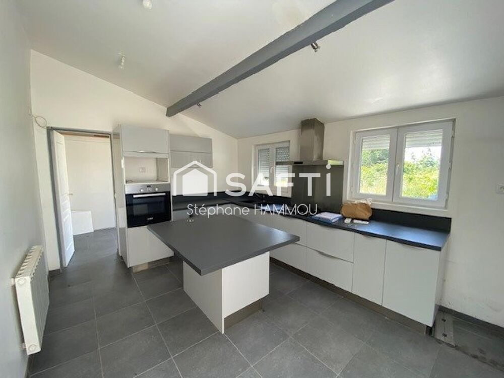 Maison 6 pièces 111 m² · à Saint-Cyr-sur-Morin · 111 m² · 234 000 €