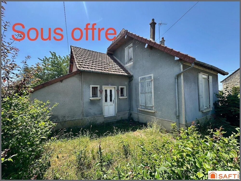 Maison mitoyenne avec 2 chambres, à rénover