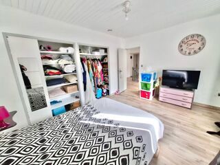  Maison  vendre 6 pices 182 m