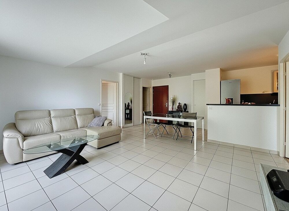 Appartement avec espaces privatifs exclusifs !