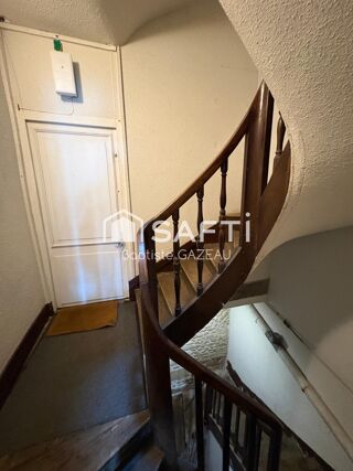  Immeuble � vendre 145 m�