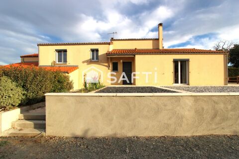   MAISON 5 CHAMBRES / HANGAR / TERRAIN Maison - 8 pièce(s) - 195 m²