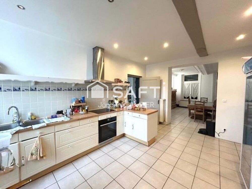 Vente Maison MAISON DE MAÎTRE 230 M², PARCELLE 530 M² Hondschoote