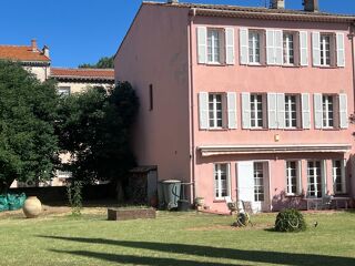  Maison à vendre 10 pièces 260 m²