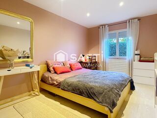  Maison à vendre 8 pièces 205 m²