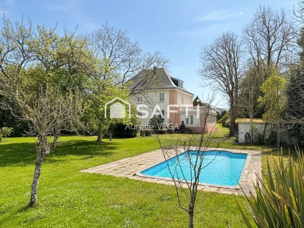 Maison 12 pièces 300 m² · à Laroque-d'Olmes · 300 m² · 635 000 €