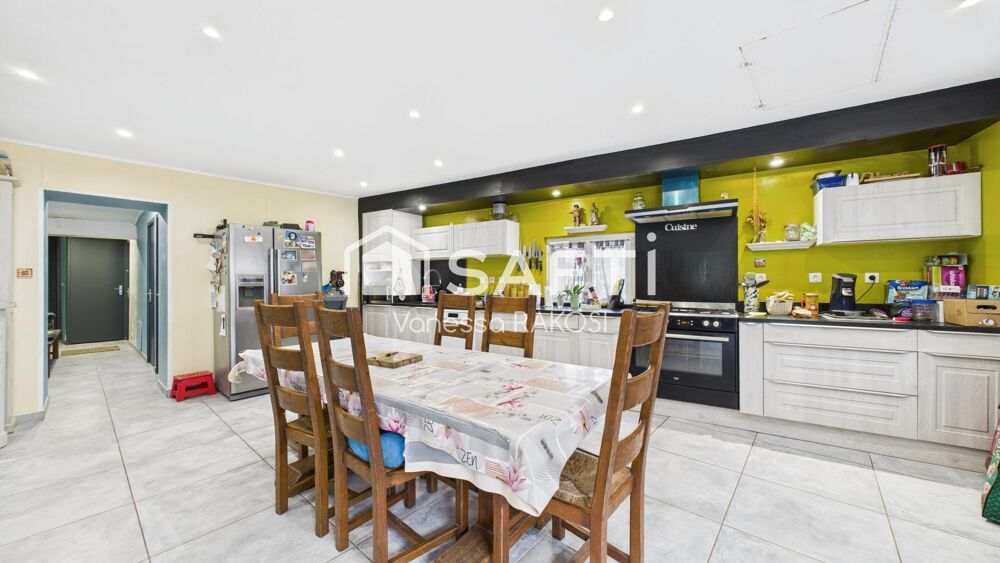 Vente Maison MAISON PLAIN PIED DE 94 M² + GITES 30 M² + ATELIER Saint-jean-d'angely