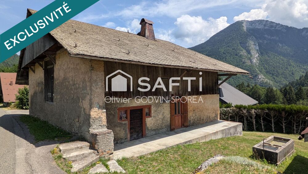 Vente Maison Ferme haut savoyarde de 1848 à rénover dans un village traditionnel de la vallée d'Abondance Bonnevaux