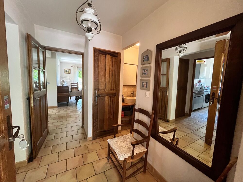 à vendre  Maison Cabrières-d'Avignon (84220)
