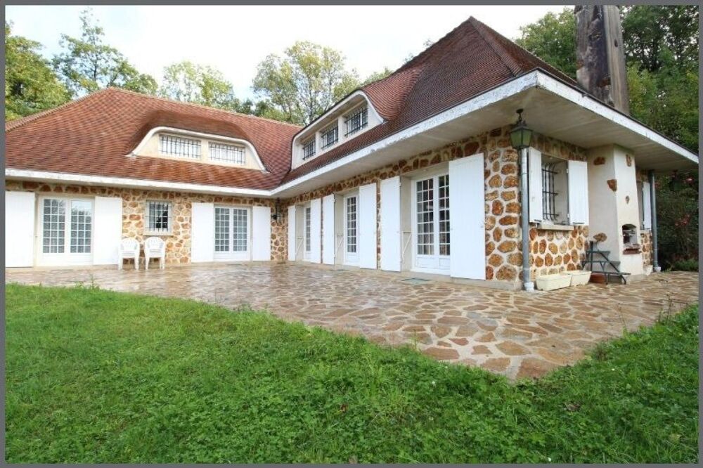 Vente Maison GRAND DOMAINE AVEC MAISON D ARCHITECTE 300M2 sur 10 HECTARES La ferte-sous-jouarre