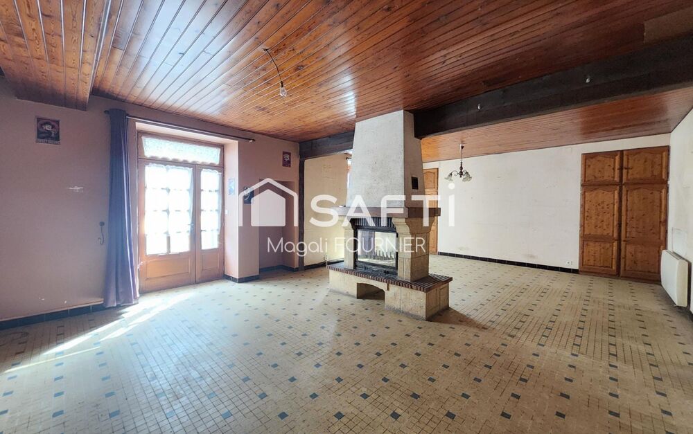 Vente Maison MAISON DE 120 M² À RÉNOVER – BEAU POTENTIEL ET DÉPENDANCES Saint-poix