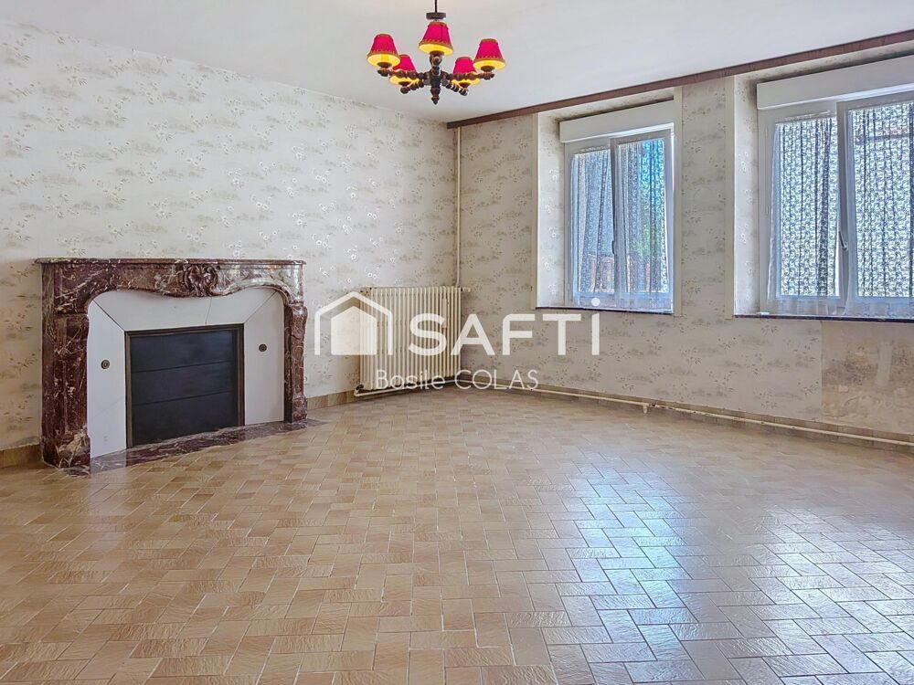 Vente Maison Corps de ferme avec 550 m² de dépendances Aussonce