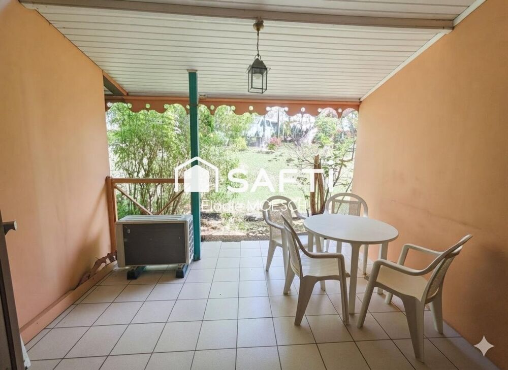 Vente Appartement A saisir T2 dans résidence avec piscine ! Sainte-anne
