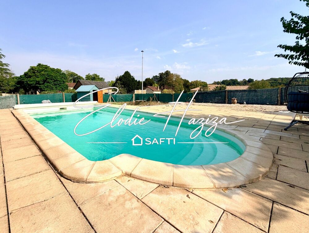 Vente Maison Maison surface 102m2 5 pièces, 4 chambres, Piscine Marigny-chemereau