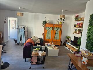  Immeuble à vendre 210 m²