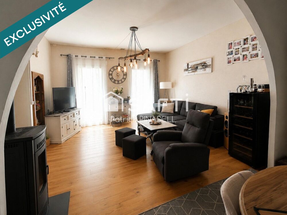 maison d'habitation de type T4, sur 3 niveaux, 3 chambres, 3 wc, 1 salle d'eau, cuisine et salon