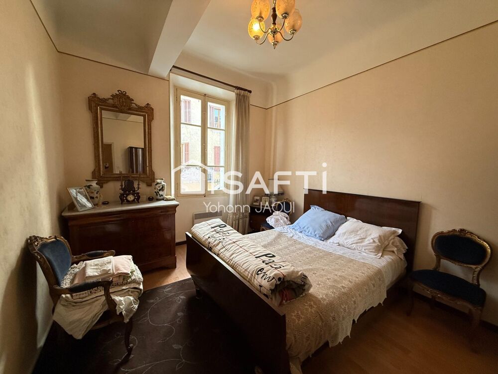 Maison de village 242m² + jardin - Idéal investisseur - Fort potentiel locatif.