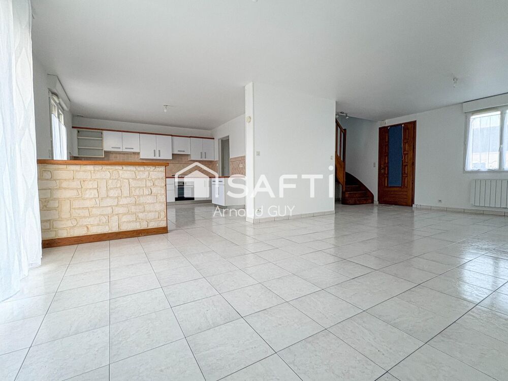 Pavillon avec 5 chambres et terrain