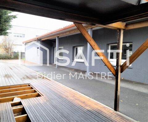 CASTRES Zone de la Chartreuse local &agrave; louer. 3400 81100 Castres