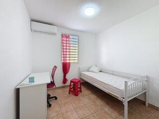  Appartement à louer 4 pièces 70 m²