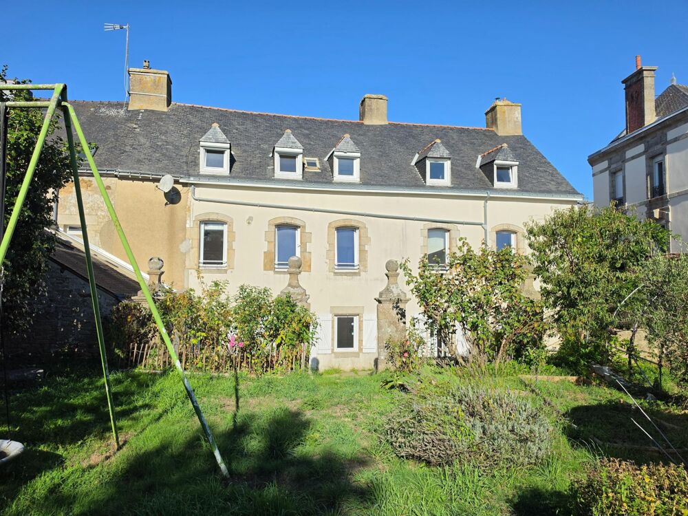 Vente Maison Elégante maison familiale spacieuse en plein centre ville Locmine