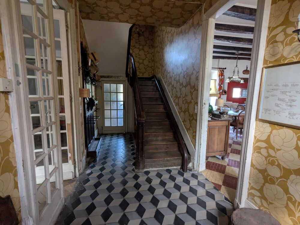 Vente Maison Ancien moulin, et dépendances dans le village. Gigouzac