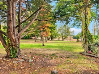 Vente Maison MAISON DE VILLAGE – 5 CHAMBRES – GRAND TERRAIN DE 3 827 M² ET DÉPENDANCES / SECTEUR VAL DU MAINE / 53340 Val du maine