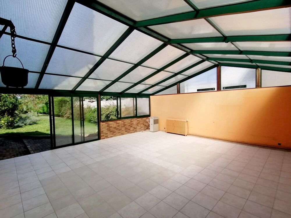 Vente Maison Maison Individuelle de plain pied avec le jardin de 990 m² La ville-du-bois