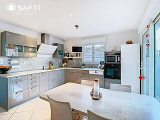  Maison à vendre 8 pièces 162 m²