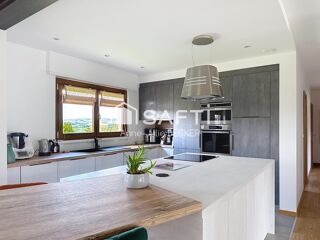  Maison  vendre 6 pices 168 m