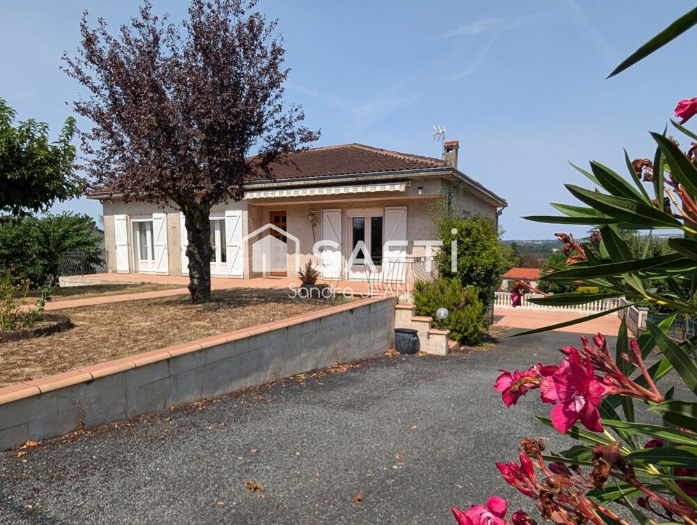 Charmante maison avec piscine dans un quartier agréable avec sous-sol complet.