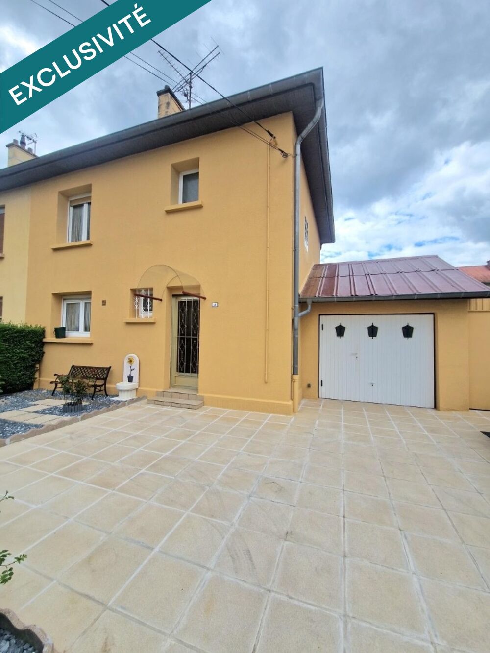 Vente Maison Maison 3 chambres avec véranda, double garage, terrasse et jardin aux portes des frontières ! Longwy