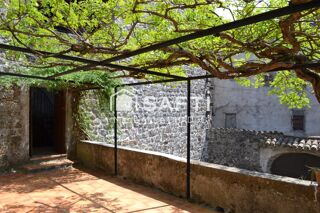  Maison � vendre 8 pi�ces 210 m�