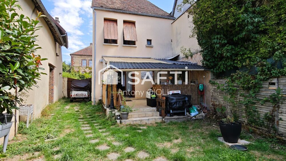 Maison ancienne de 172m2 au calme